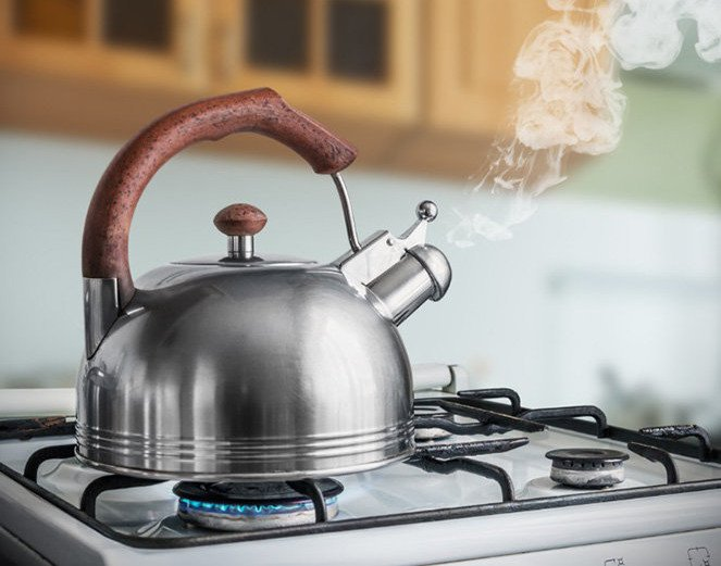 Đại lý nước đóng bình chính hãng tại TP HCM ?