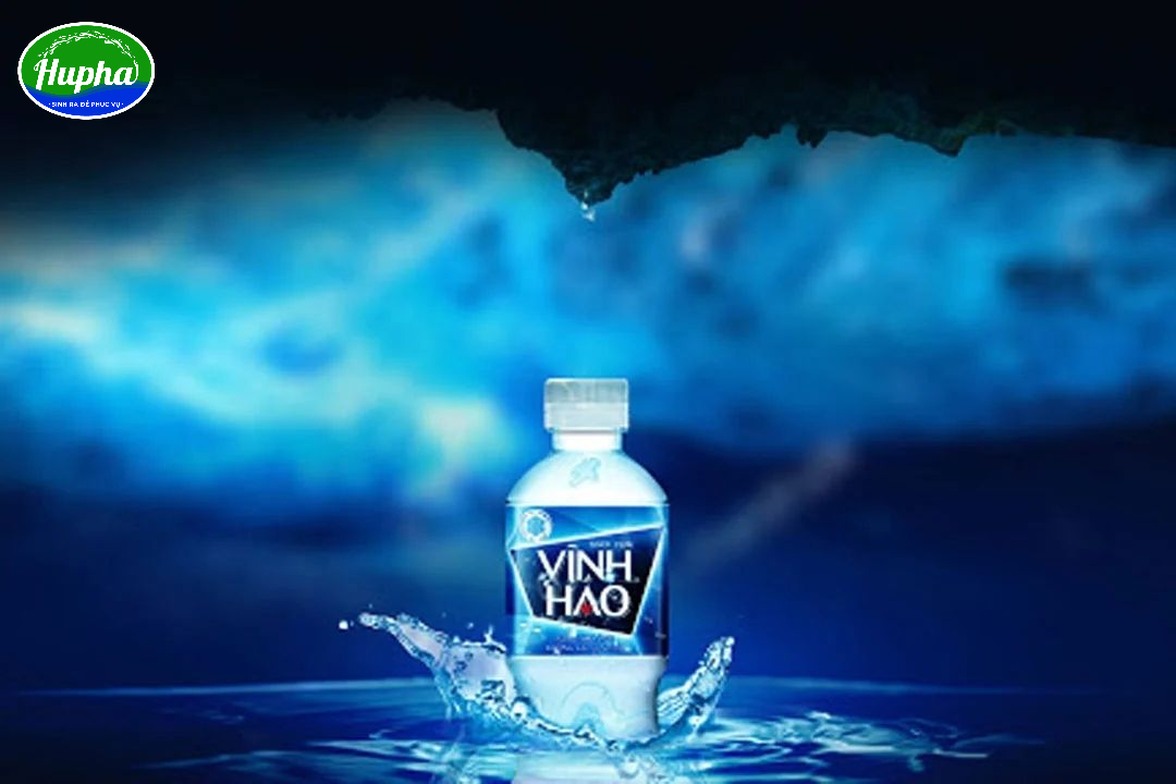 Cách mở nắp bình nước Vĩnh Hảo nhanh chóng và tiện lợi Nước Vĩnh Hảo được tạo nên từ nguồn nước ngầm sâu trong lòng đất