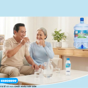 Người Lớn Tuổi Nên Uống Nước Như Thế Nào Để Đúng Cách?